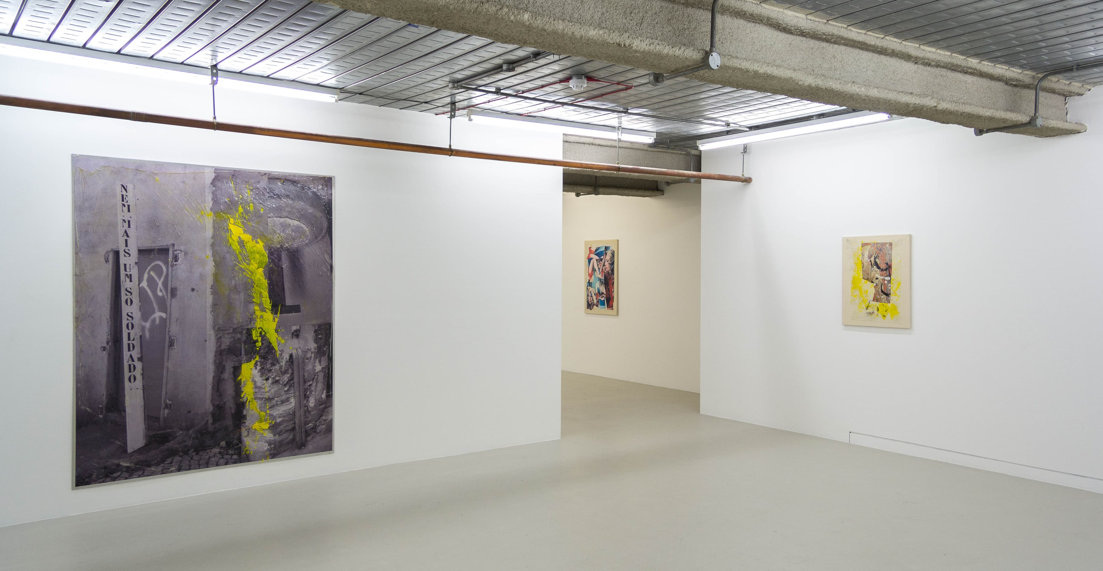 Installation Images of 'Unfaithful to Daydreams' by Hugo Canoilas at Workplace London